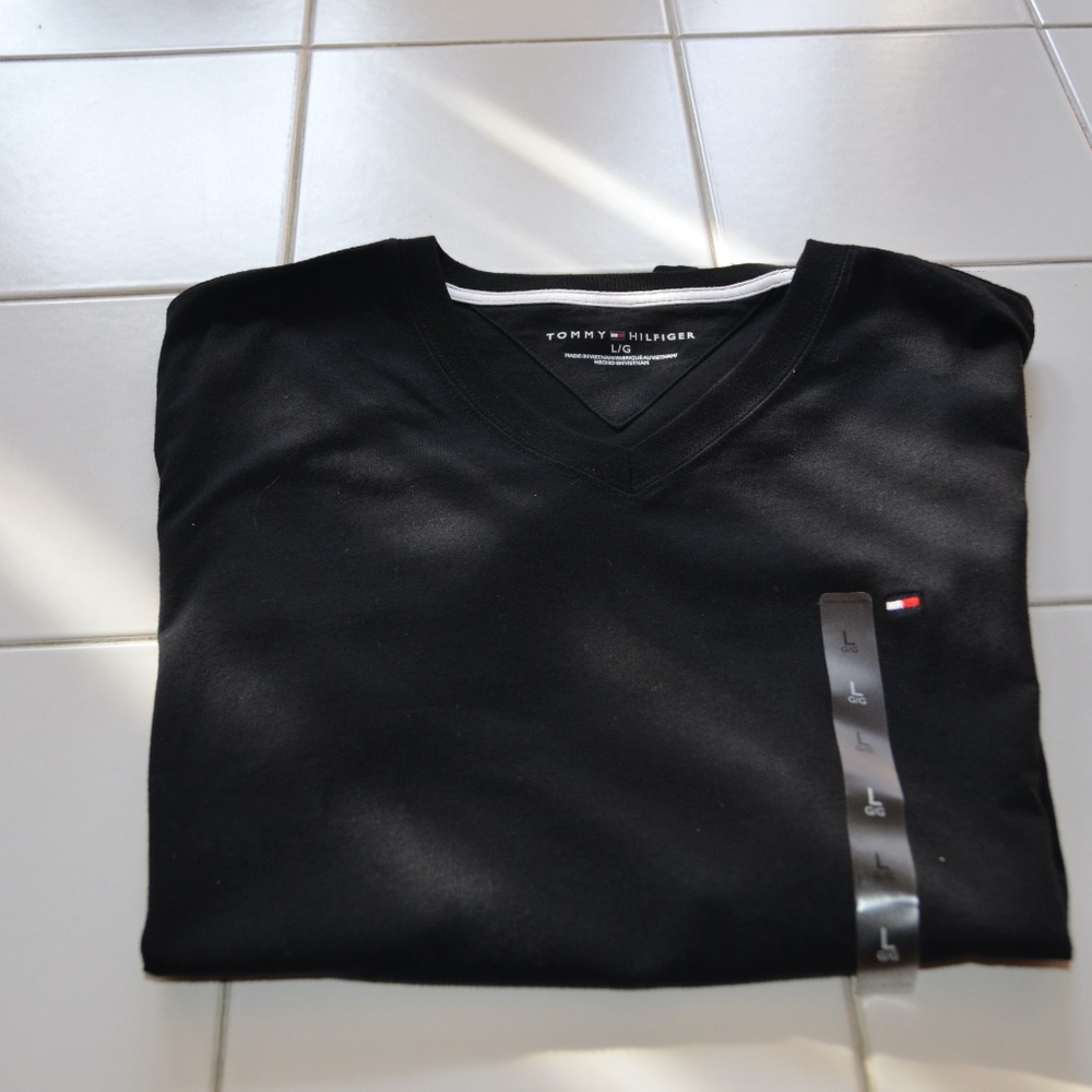 NWT Men's Tommy Hilfiger Black Polo Shirt